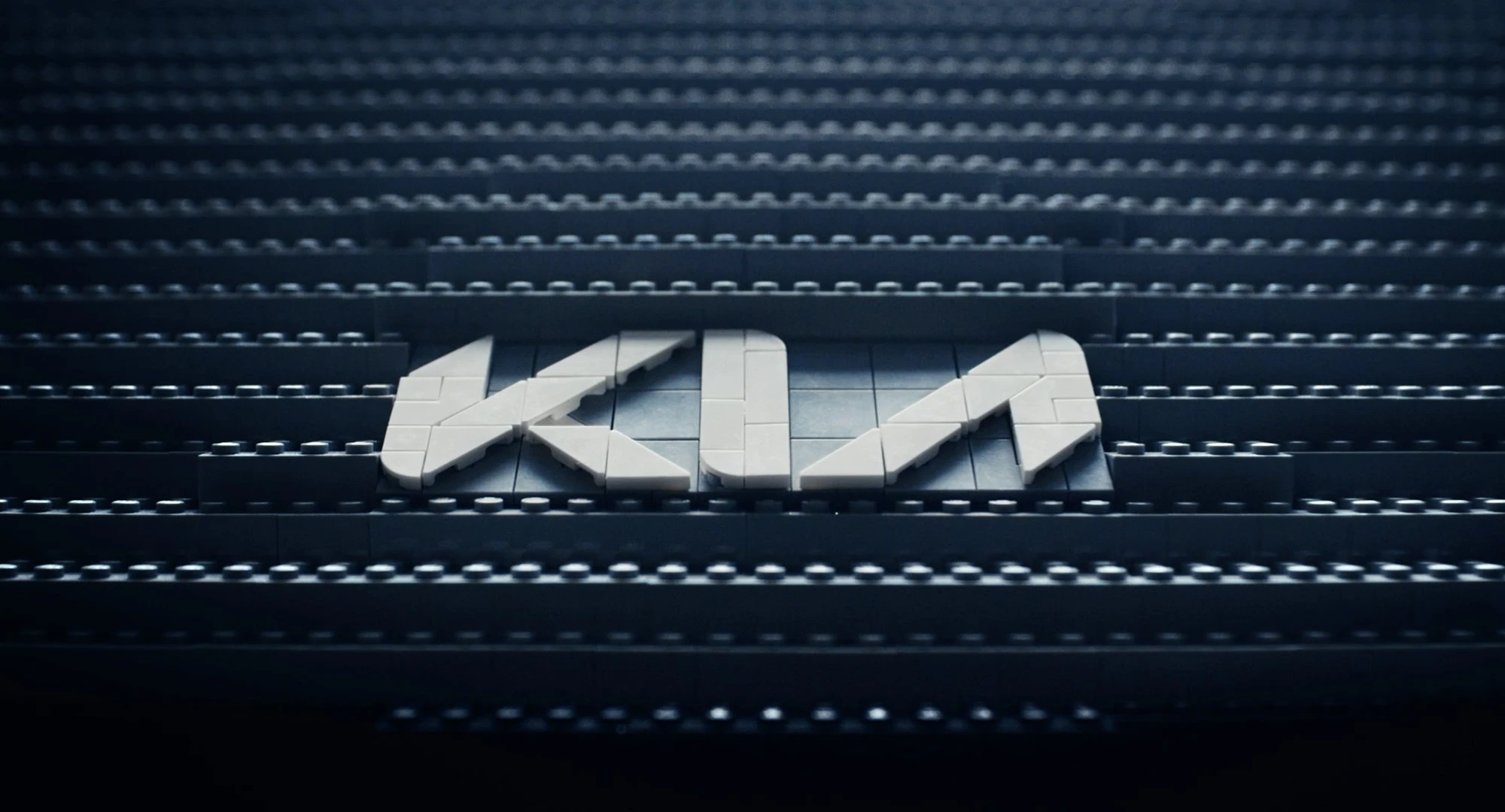 brick to the future kia lego vittoria comunica